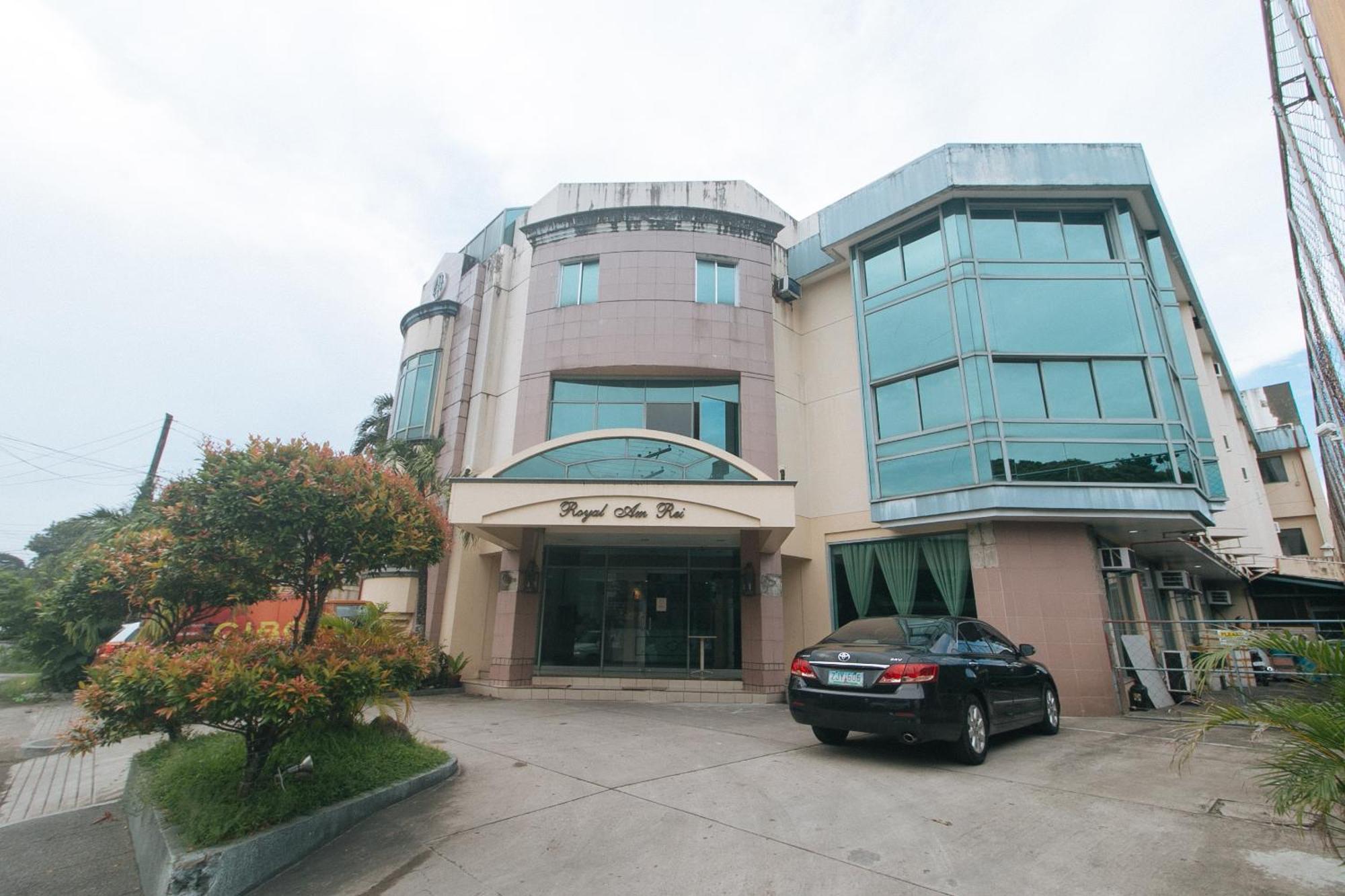 Royal Am Rei Hotel By Reddoorz Bacolod Buitenkant foto